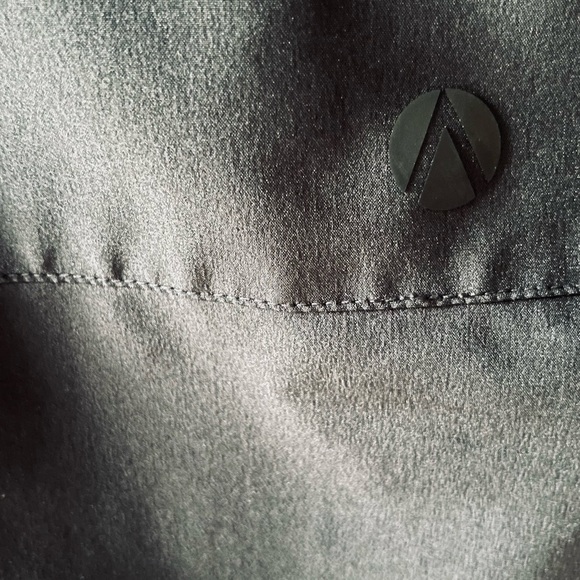 ADAR Black Bomber Scrub Jacket - Picture 8 of 8